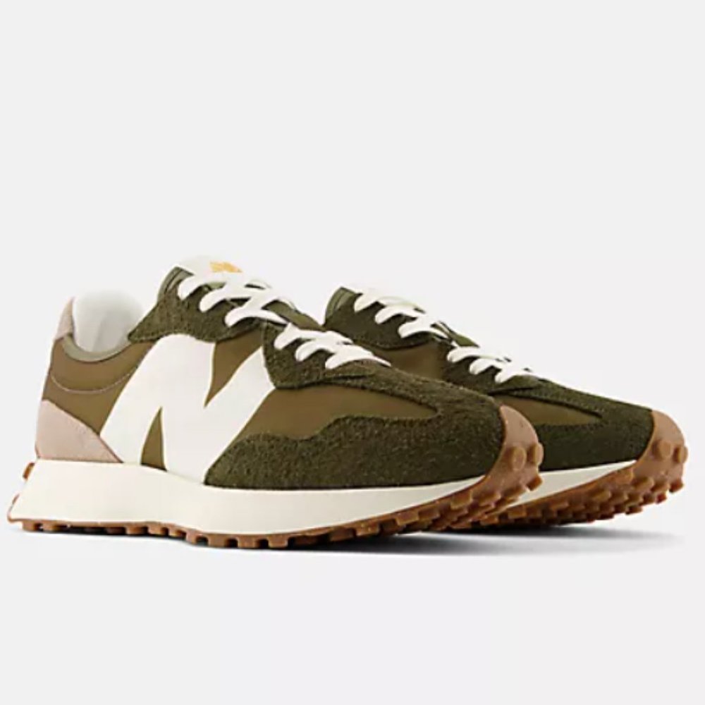 New Balance 327 M6/W7.5 Casual Sneakers Shoes Dark Moss with Covert